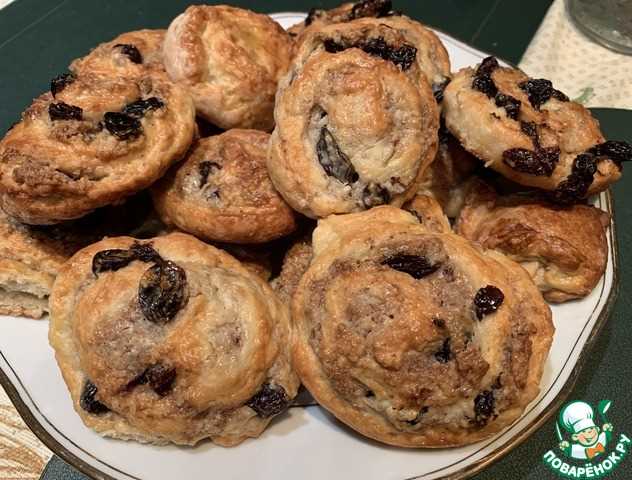 Булки с изюмом и орехами: сочетание традиций и инноваций в выпечке