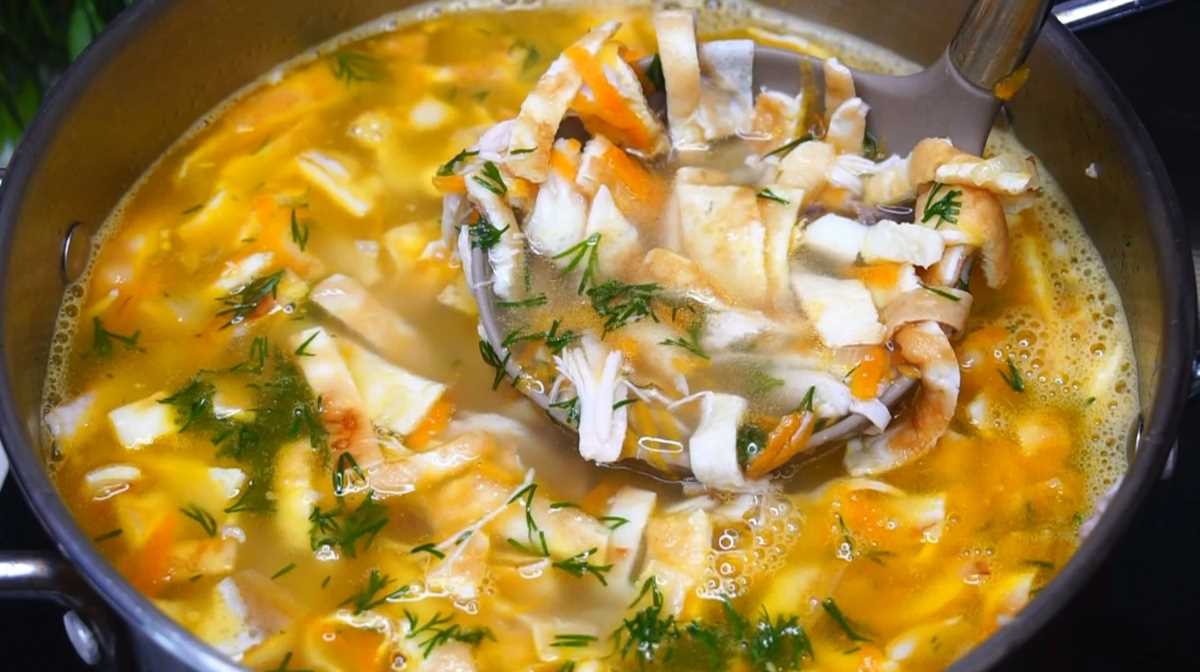 Насыщенные мясные супы, которые утолят голод