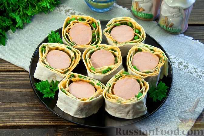 Вкусные конвертики с сыром и зеленью: идеальный вариант для начала дня или перекуса
