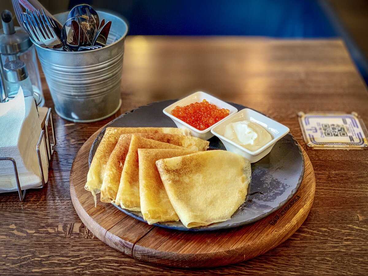 Завтрак в Бангкоке: отведайте вкуснейший тайский суп-гэн и манго со стикризом