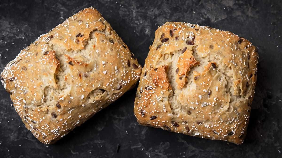 Примерный рецепт салата с гречкой и овощами: