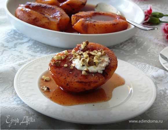Айвовый салат с курицей и сыром