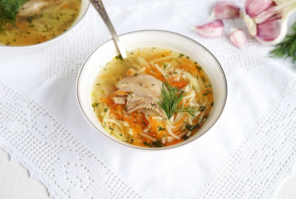 Картофельный чудо-суп с курицей и овощами