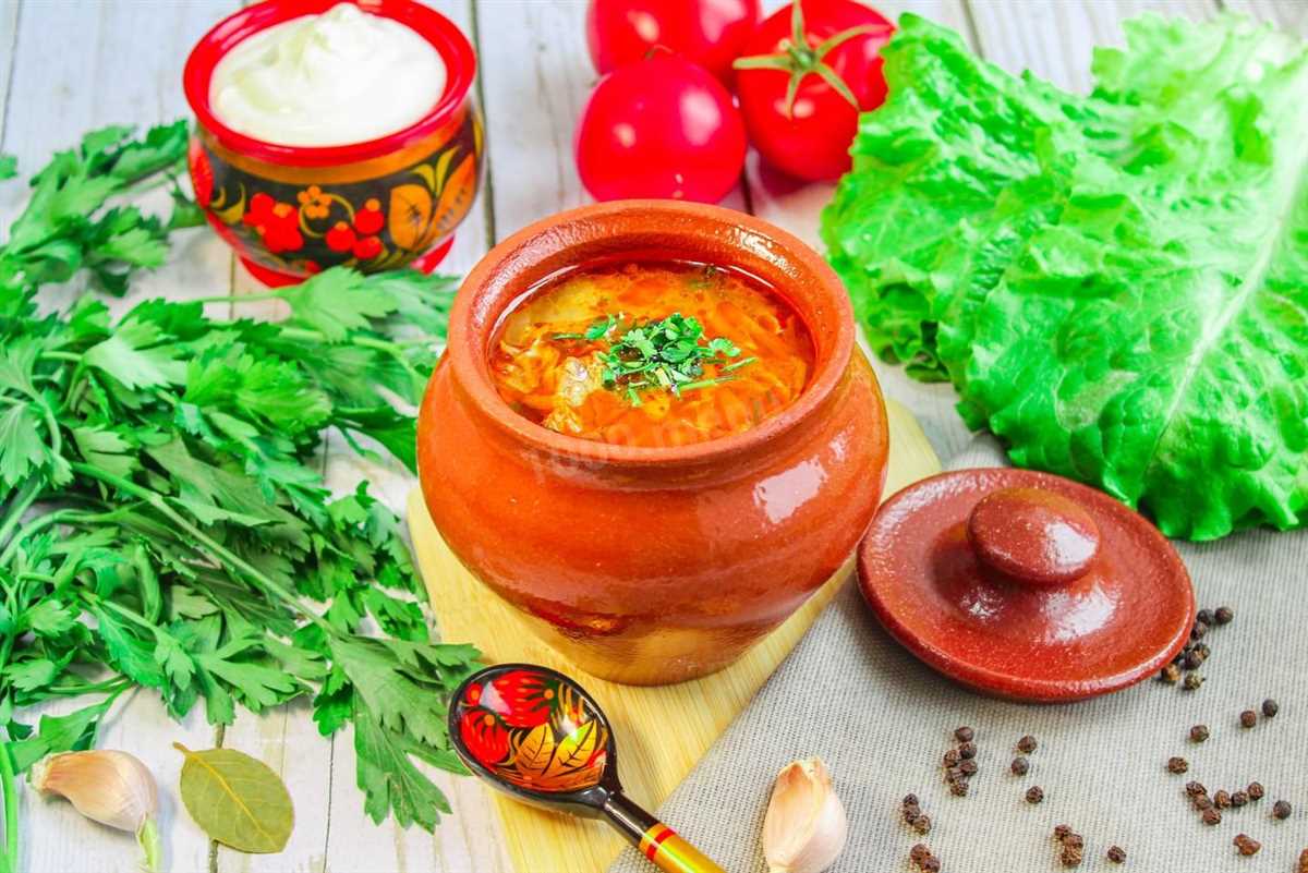 Теплые и сытные: лучшие рецепты супов для зимнего ужина