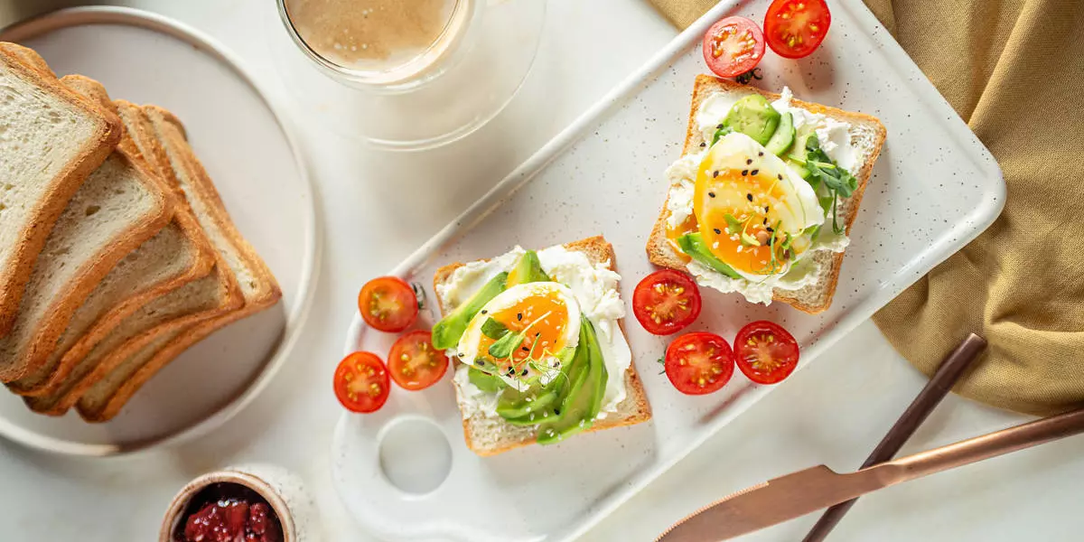 Завтраки для худеющих: вкусные и полезные идеи приготовления Завтраки для худеющих: сытные и низкокалорийные идеи приготовления